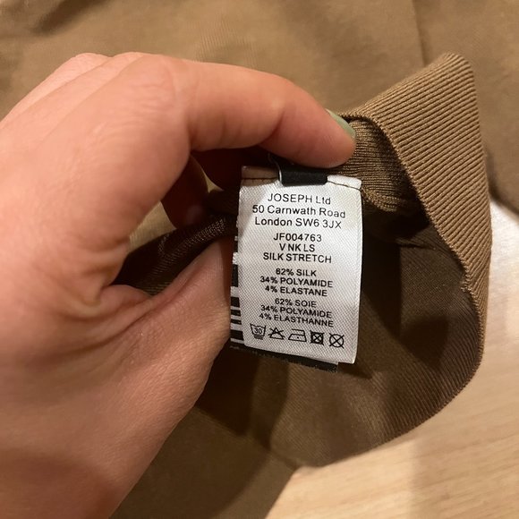 Joseph Silk V Neck Sweater - Picture 5 of 5